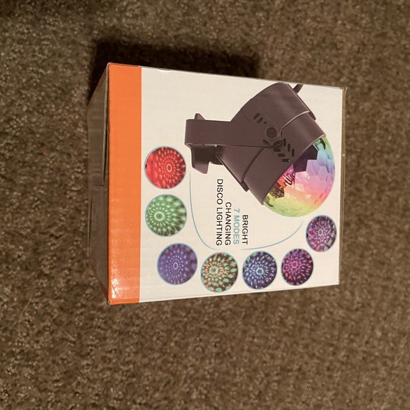 Brand New LED PARTY LIGHT DISCO BALL - Picture 1 of 4